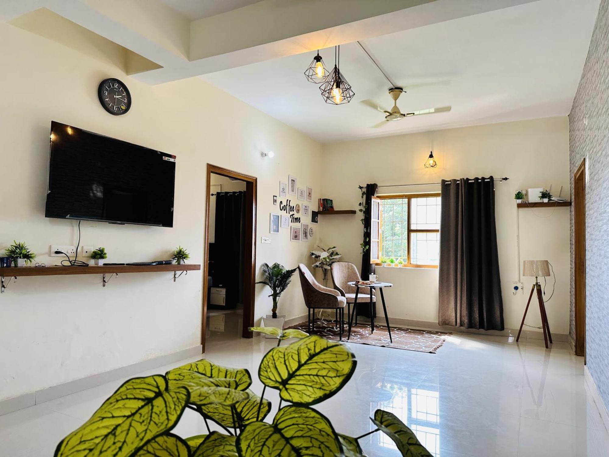 Zoomstay - 3Bhk Apartments Varanasi Exterior photo